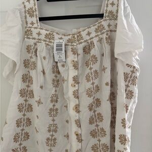 torrid White Top with Tan Floral Embroidery